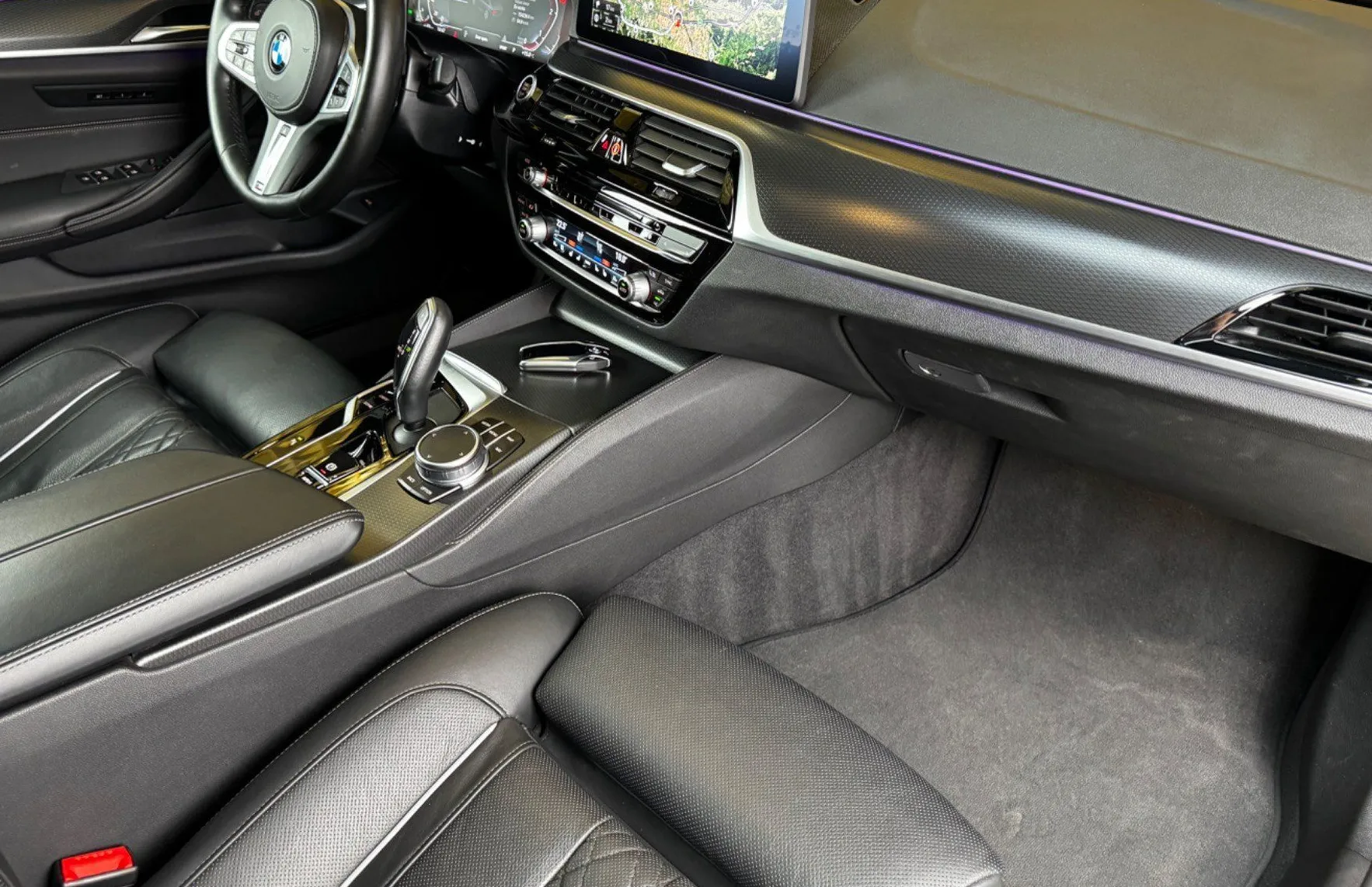 Zunanja slika - BMW Serija 5 - : 530d xDrive M Sport-LASER-4CONTROL-HLAJENJE-HEAD - 14
