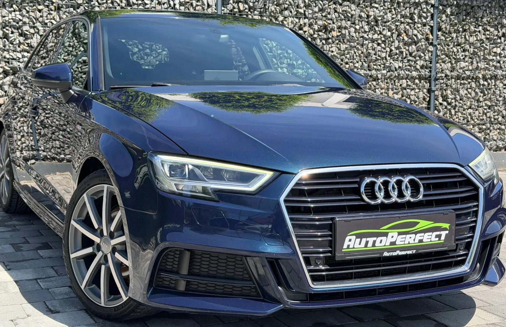 Zunanja slika - Audi A3 - Sportback 2.0 TDI S-Line |MATRIX|MASAZA|KAM|PDC| - 1