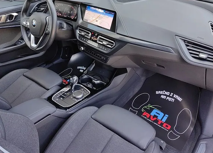 Zunanja slika - BMW Serija 1 - : 118i-AUT.-SPORTLINE-COCKPIT-FULLED-HEAD-UP-HARMAN- - 11