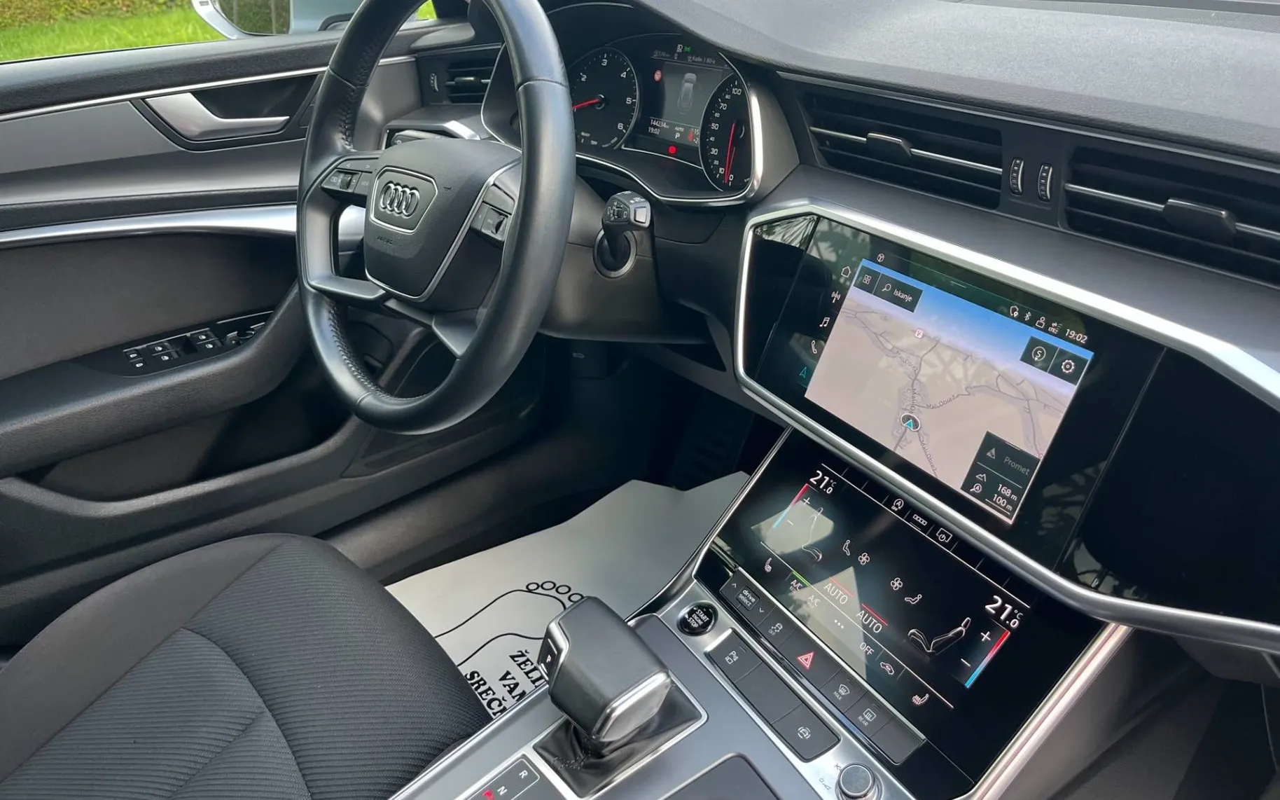 Notranja slika - Audi A6 Avant - 40 TDI -QUATTRO 4X4 LED-SLO-KLJUKA-RADAR - 11