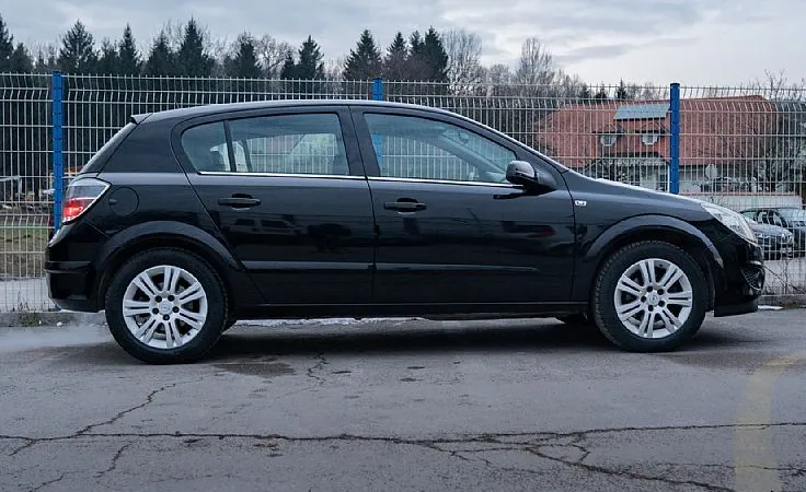 Zunanja slika - Opel Astra - 1.7CDTI 74KW -1.LASTNIK-SLOVENSKO VOZILO - 4