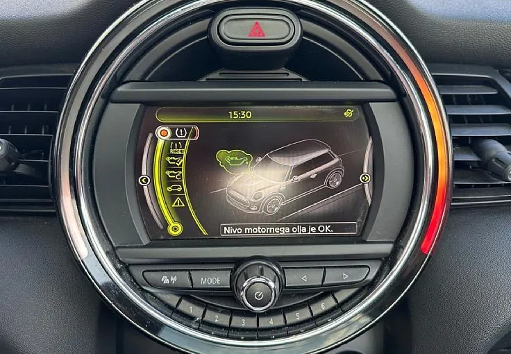 Zunanja slika - MINI Cooper - S 2.0 Panorama-Gretje Sed-LED - 10