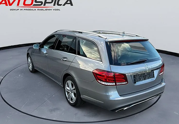 Zunanja slika - Mercedes-Benz E-Razred - E 250 BlueTEC 4MATIC T Avt.-NA OBROKE BREZ POLOGA- - 4