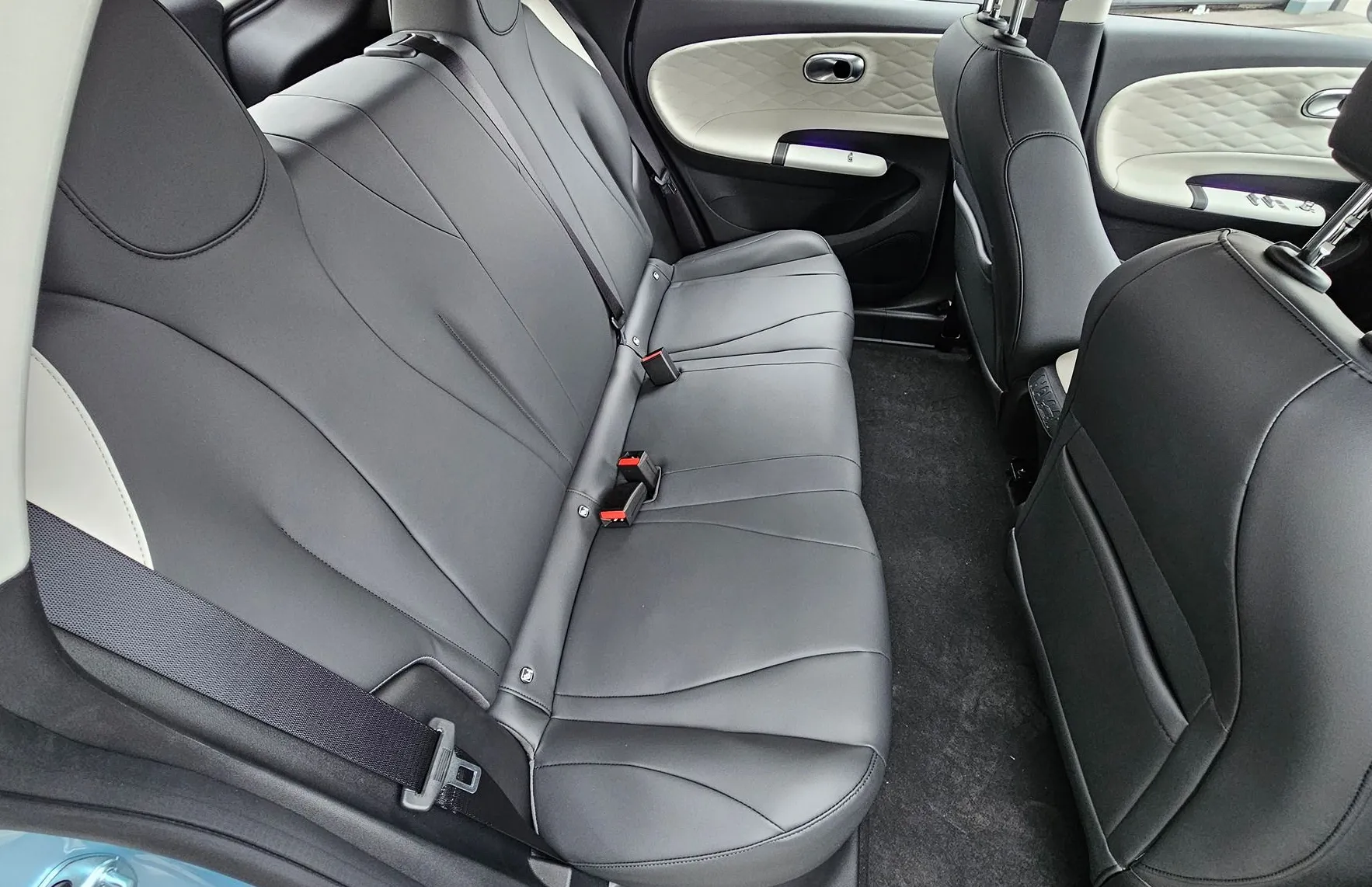 Zunanja slika - Dongfeng Box - 42.3 kWh- - - 14