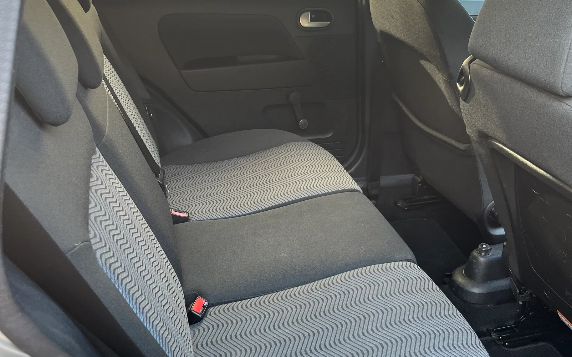 Notranja slika - Ford Fusion - Style 1,6 16V - 6