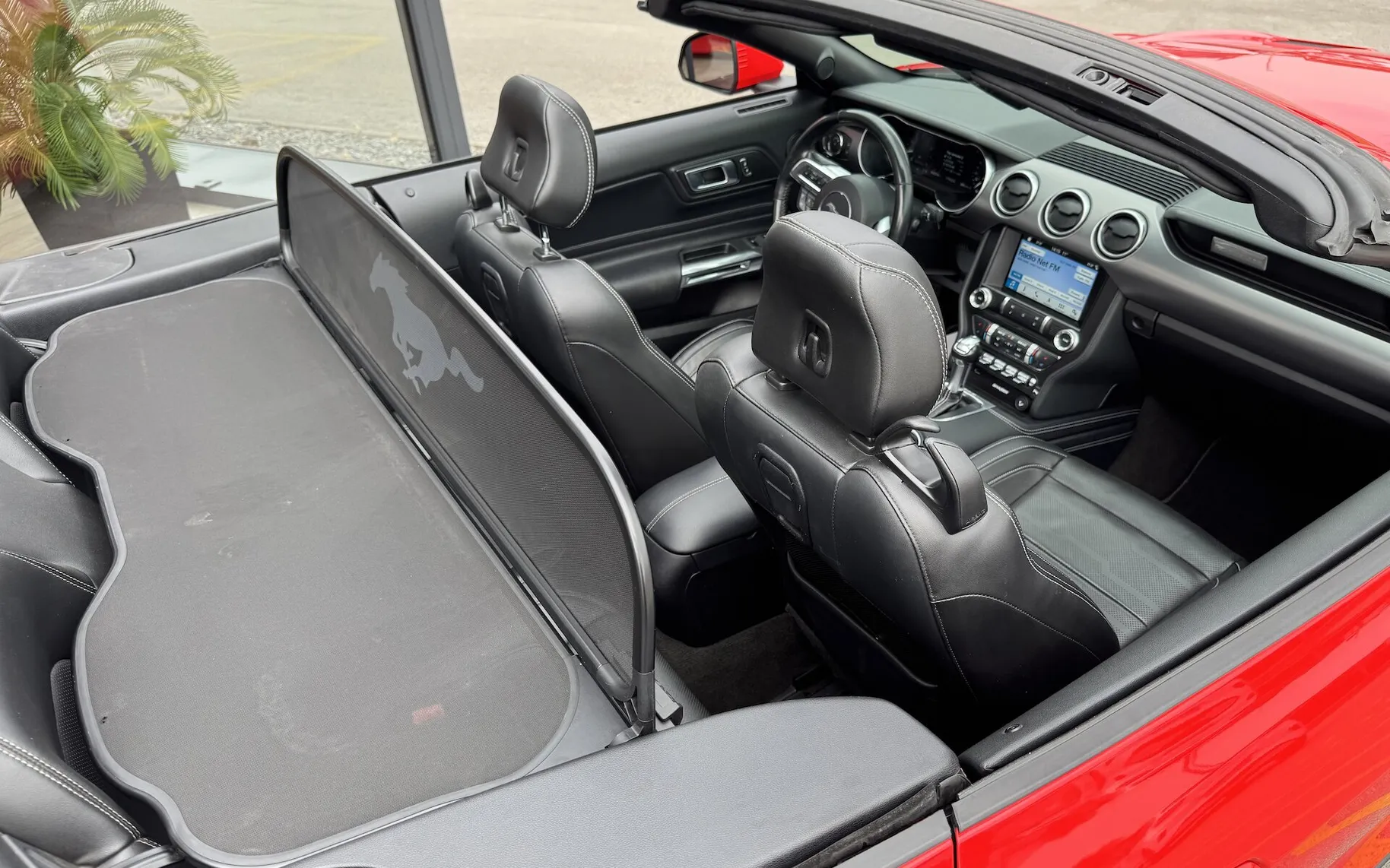 Zunanja slika - Ford Mustang - 2.3 EcoBoost 290KM AVT SLO samo 58.254 km ODLIČEN - 7
