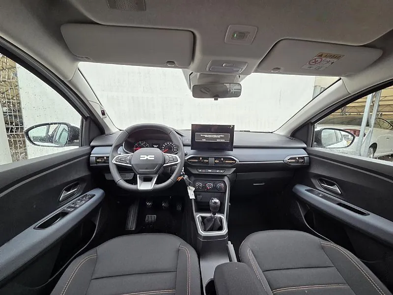 Zunanja slika - Dacia Sandero - Stepway ExpressionTCe110 novi model+4 leta servis - 9