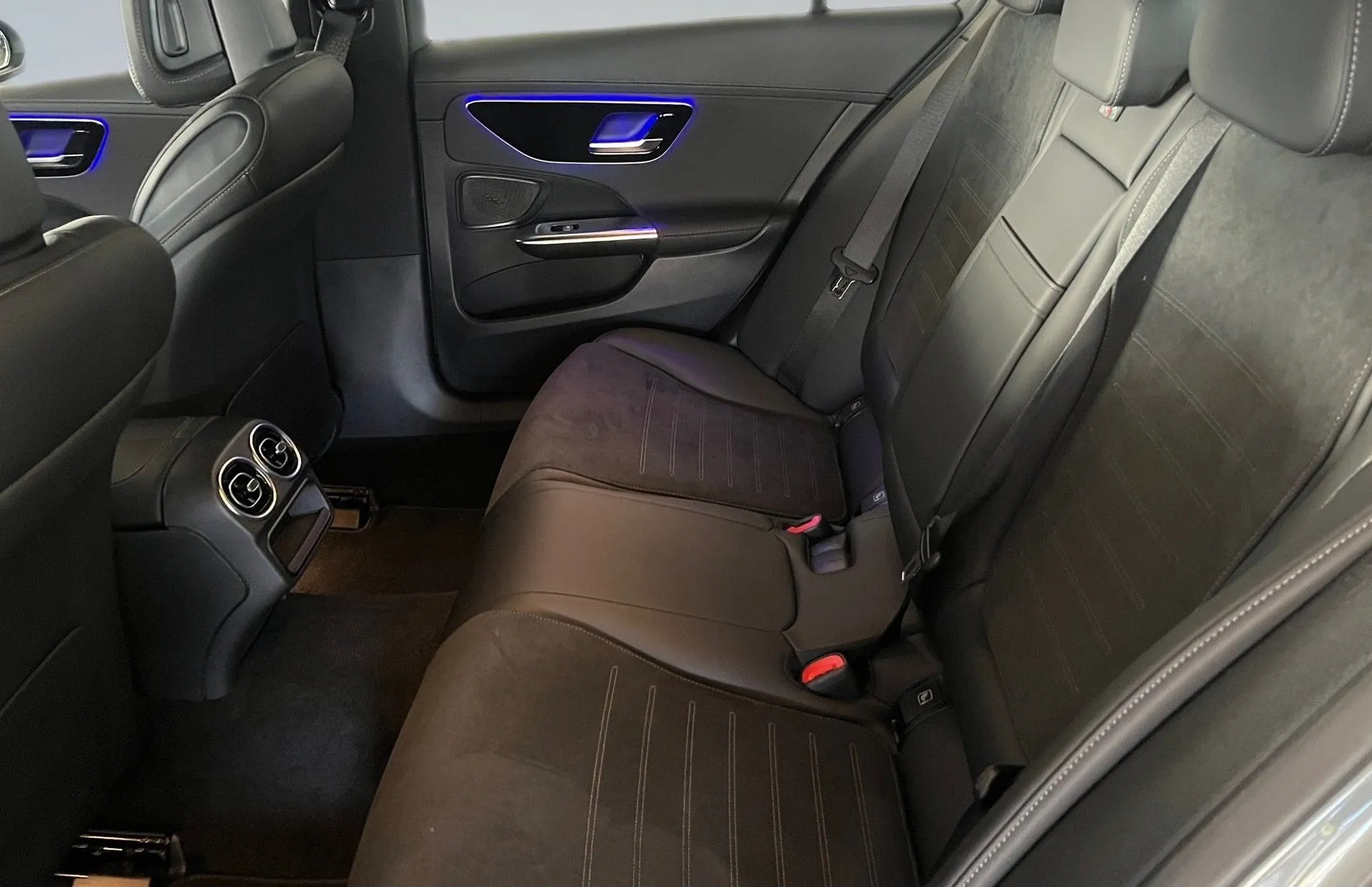 Zunanja slika - Mercedes-Benz C-Razred - C 300 d T AMG Line Avt. - 11