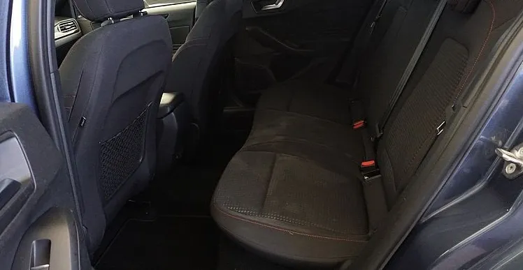 Zunanja slika - Ford Focus - 1.5 EcoBlue 88 kW ST-Line +Key Less+Drive mode + - 10