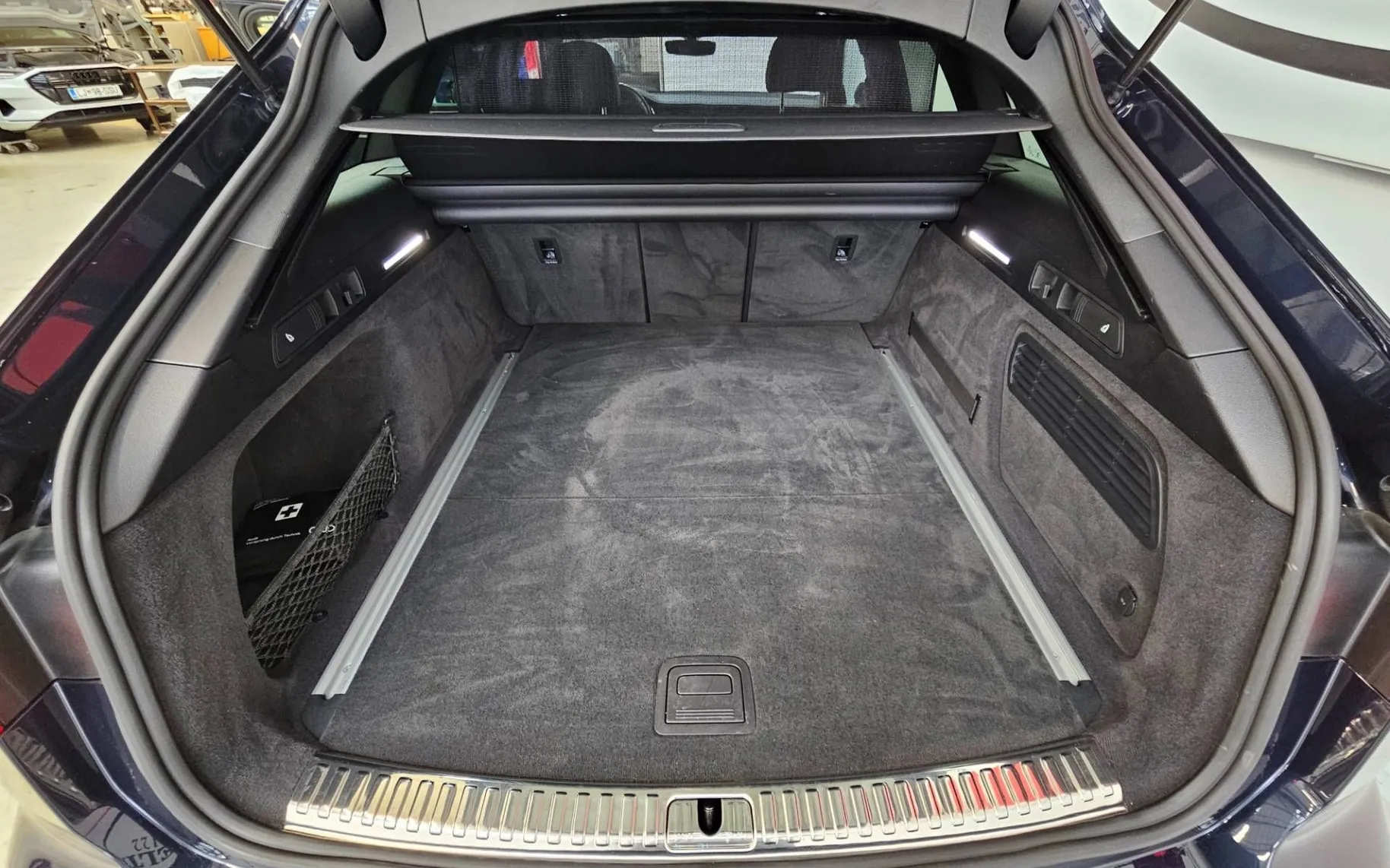 Notranja slika - Audi A6 Avant - 40 TDI Design S tronic - 10