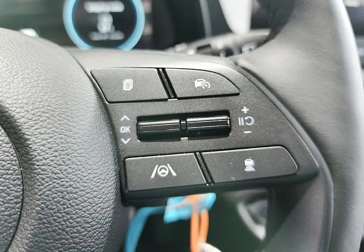 Zunanja slika - Hyundai i20 - 1.0 T-GDI STYLE AVT-WINTER-REZ.KOLO-17 COL-VIDEO - 11