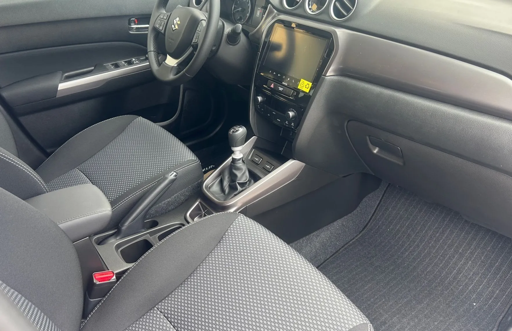 Zunanja slika - Suzuki Vitara - 1.4 BOOSTERJET HYBRID PREMIUM ALLGRIP - 9