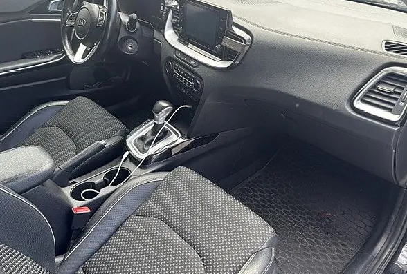 Zunanja slika - KIA XCeed - 1.5 T-GDI. EX WAY - DIGITALNI ŠTEVCI. 1.LASTNIK. . - 11