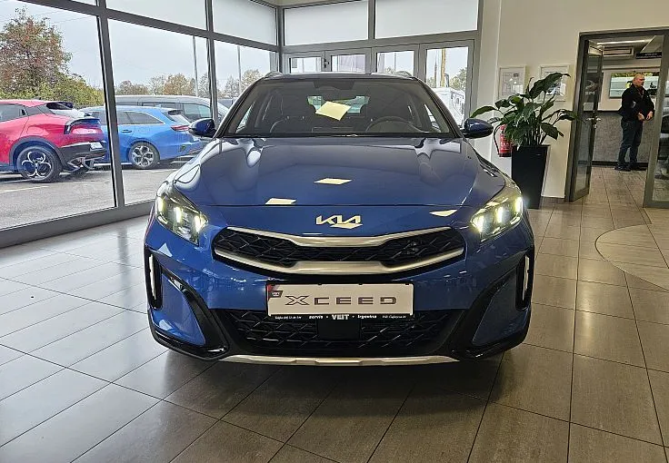 Zunanja slika - KIA XCeed - 1.6 T-GDi EX WAY ISG.7DCT 110.3 kW. VEČ BARV - 2