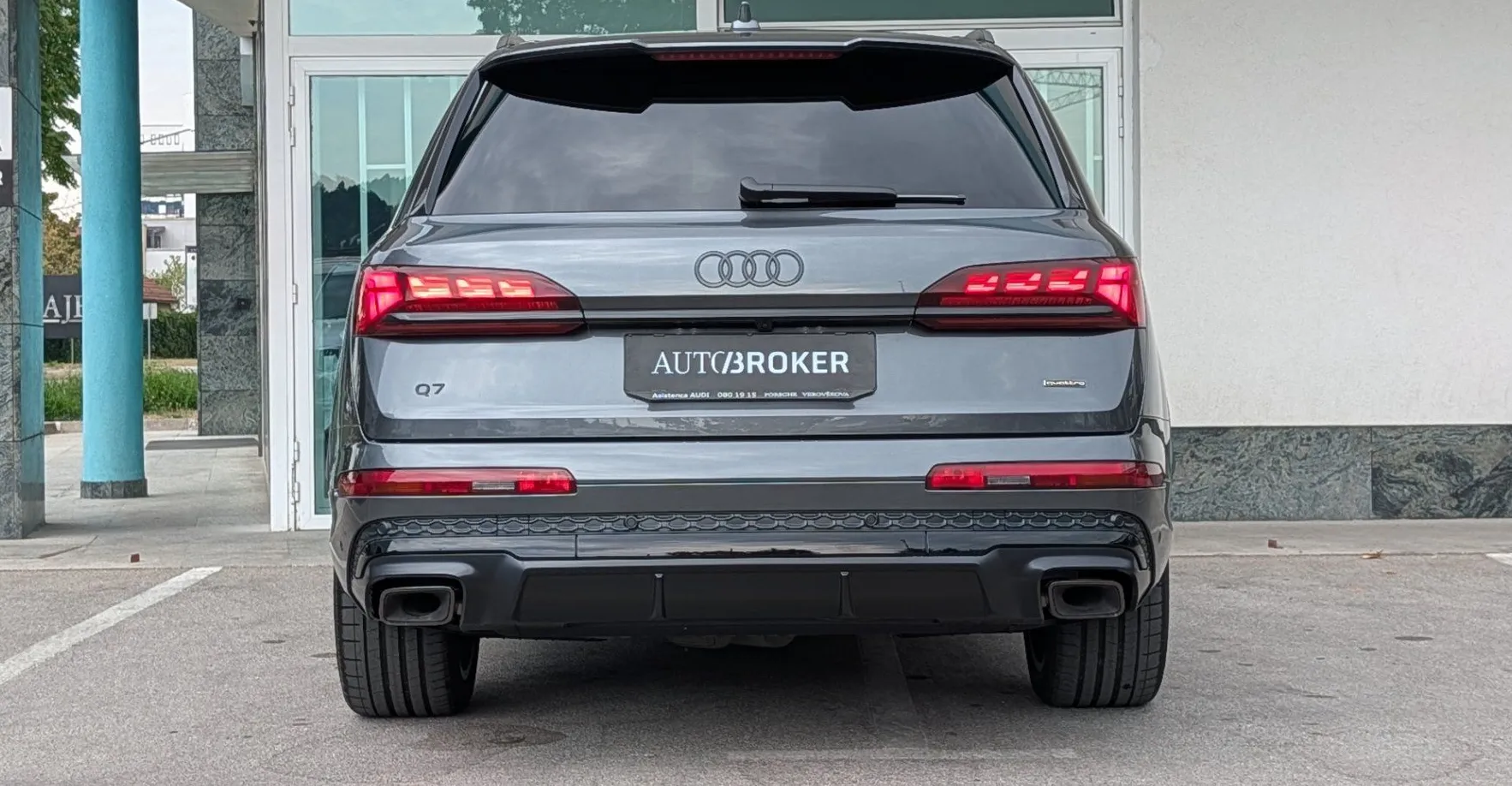 Zunanja slika - Audi Q7 - 55e S line Matrix Laser panorama Head-up - 5