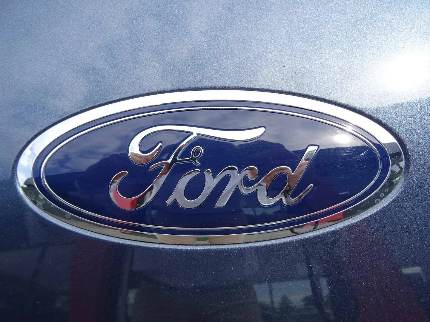 Zunanja slika - Ford Kuga - 4x2 1,5 EcoBoost/menjalnik B6 Trend - 12