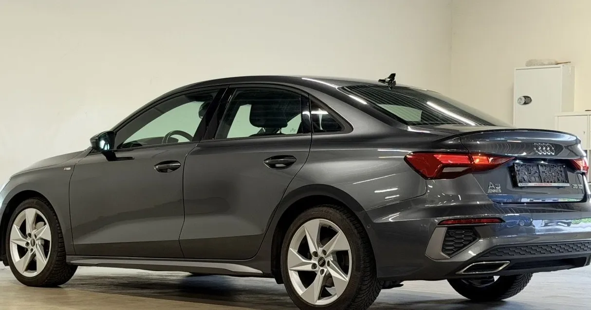 Zunanja slika - Audi A3 - 110 kW - 35 TDI - S LINE - KAMERA - ACC - F1 - 4