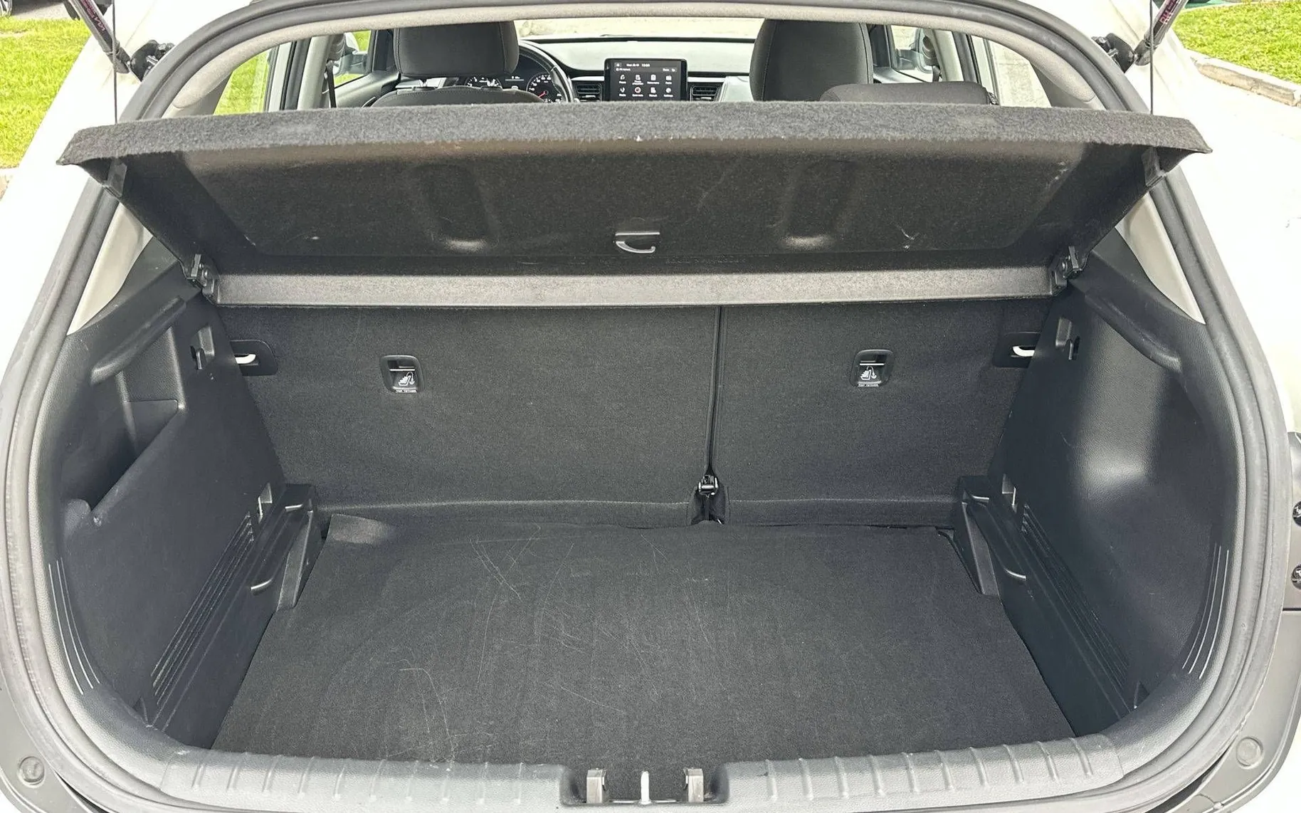 Notranja slika - KIA Stonic - 1.2 DPI LX Urban ISG - 12