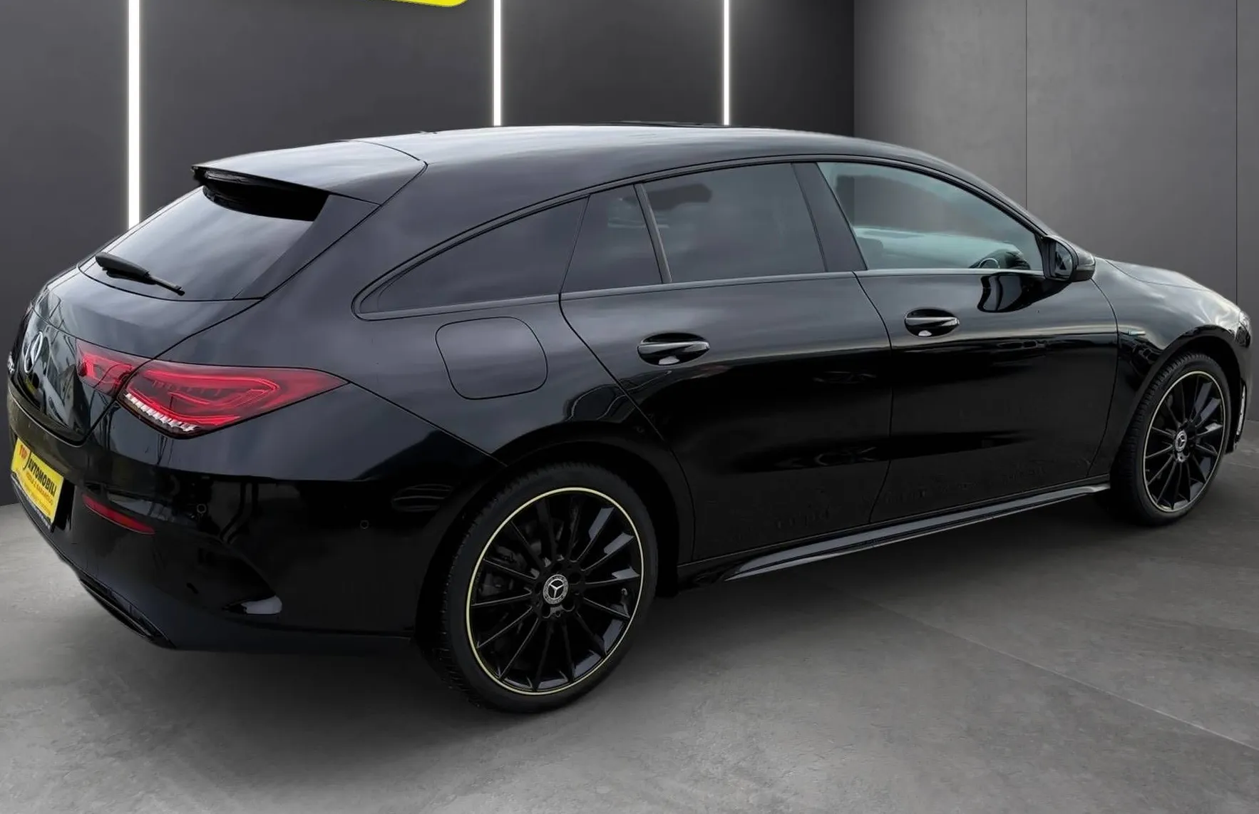 Zunanja slika - Mercedes-Benz CLA-Razred - CLA Shooting Brake 250e AMG LINE MULTIBEAM WIDESCREEN PDC TEM NAV - 9