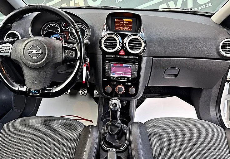 Zunanja slika - Opel Corsa - OPC1.6 16V TURBO NURBURGRING+RECARO+BBS+ATRAKTIVEN - 9