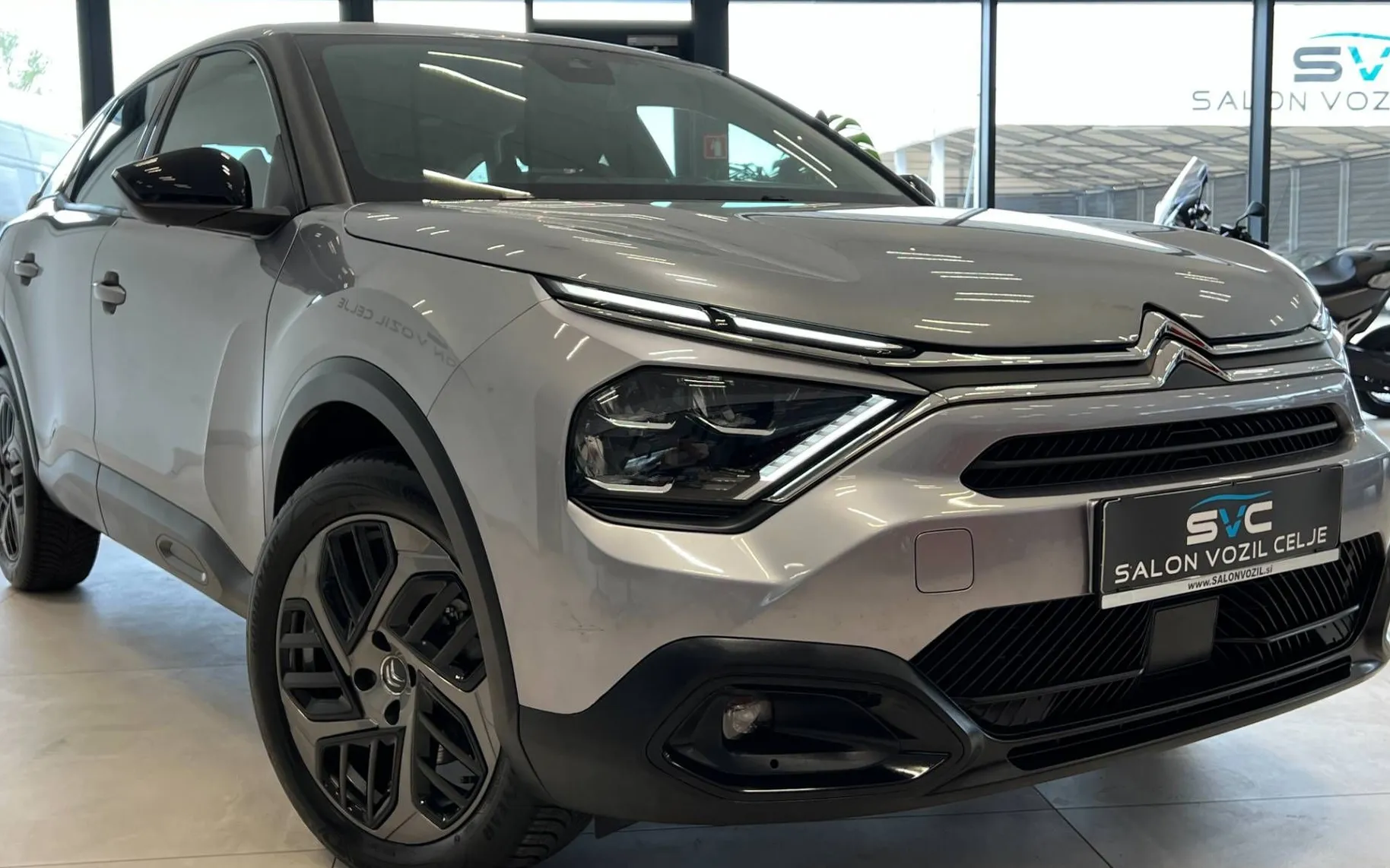 Zunanja slika - Citroën C4 - 1.2-FULL-LED-HUD-GRET-SED-KAM-NAVI-DAB-PDC-17C - 5