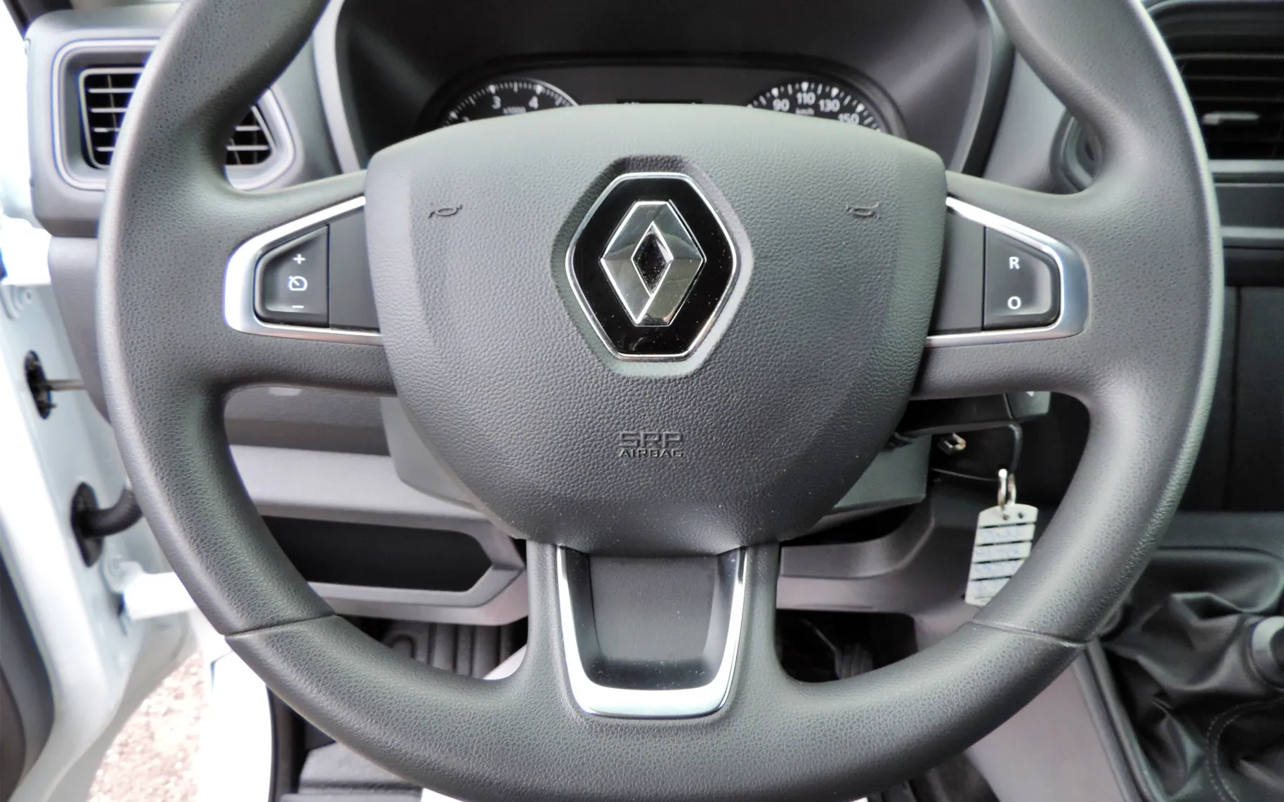 Zunanja slika - Renault Master - 2.3 dCi 145  KLIMA-KAMERA-ZRAČNO VZMETENJE - 15