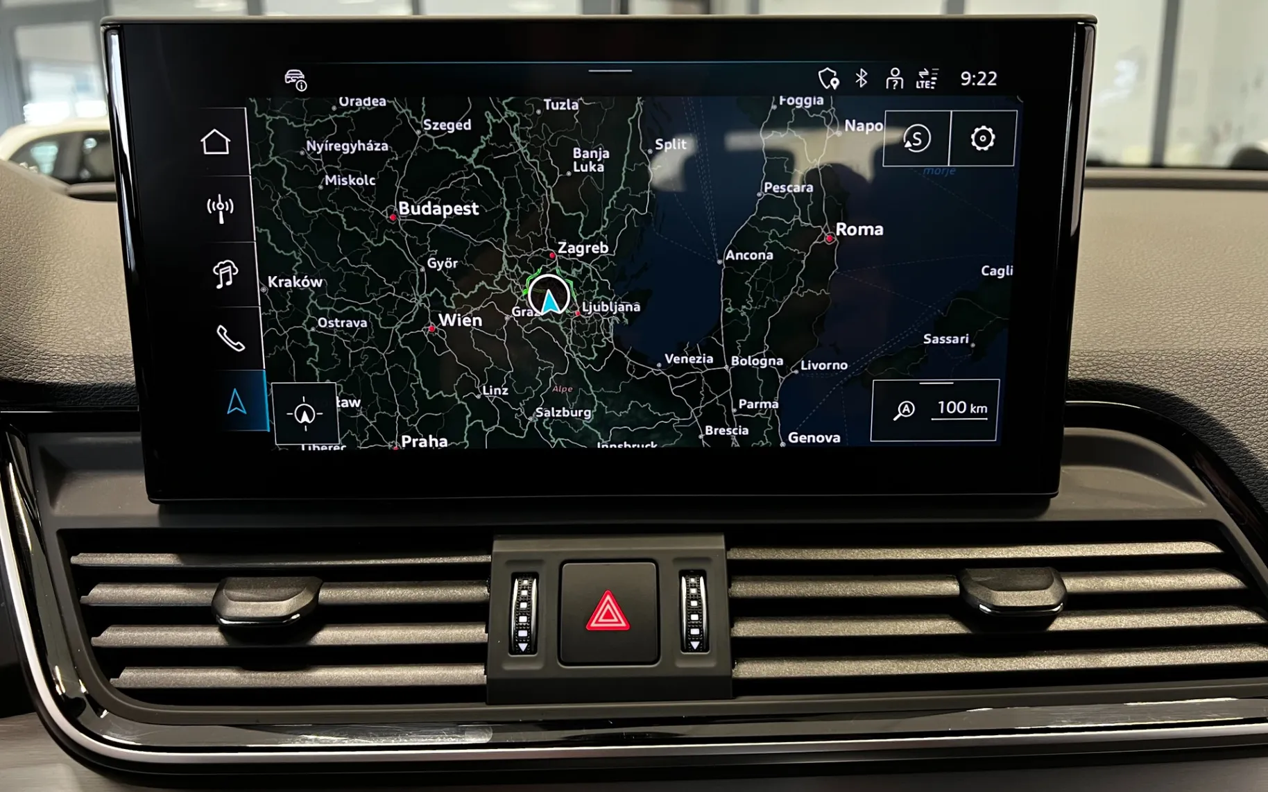 Zunanja slika - Audi Q5 - 40 TDI-Q-S-LINE-MATRIX-HUD-VIRTUAL-KAM360-KEYLESS - 17