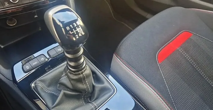 Zunanja slika - Opel Mokka - 1.2 T. 96KW GS LINE - Kamera - Matrix žarometi - 19