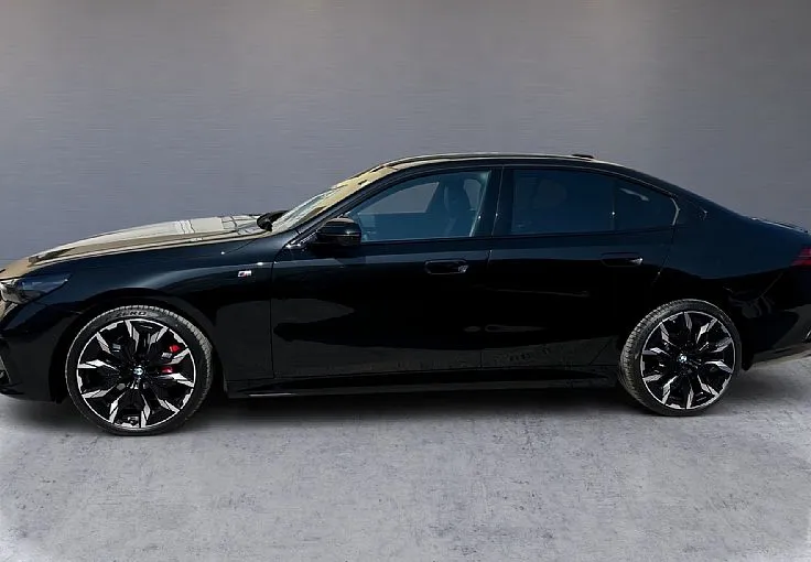 Zunanja slika - BMW Serija 5 - : 540d xDrive Mpro-Ionic-Pano-B W-21-Garancija-4WS - 5