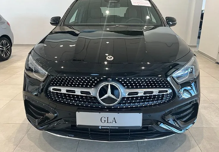 Zunanja slika - Mercedes-Benz GLA-Razred - GLA 200 d 4MATIC AMG Line Avt. - 2