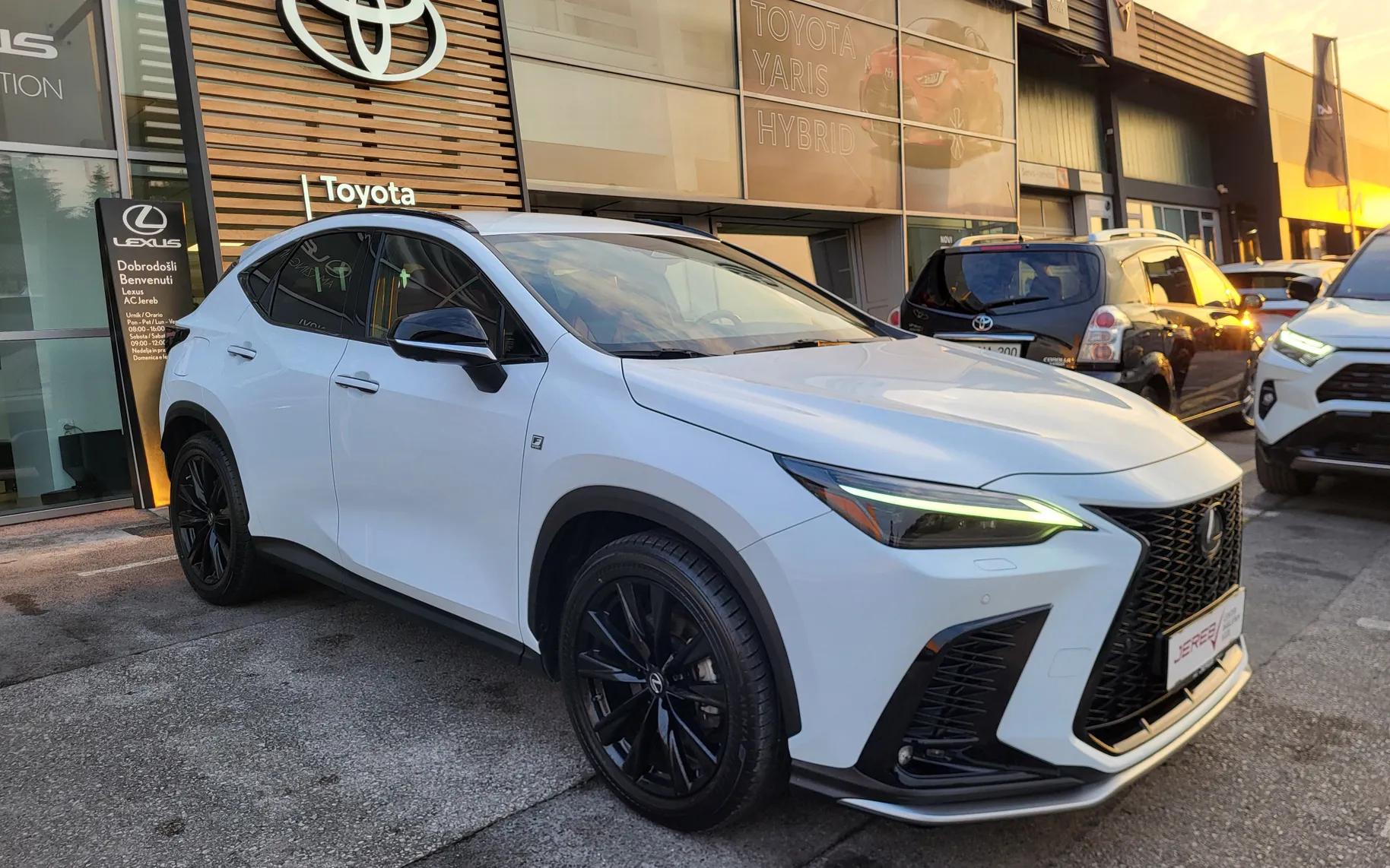 Zunanja slika - Lexus NX - 2.5 PHEV F Sport - 2