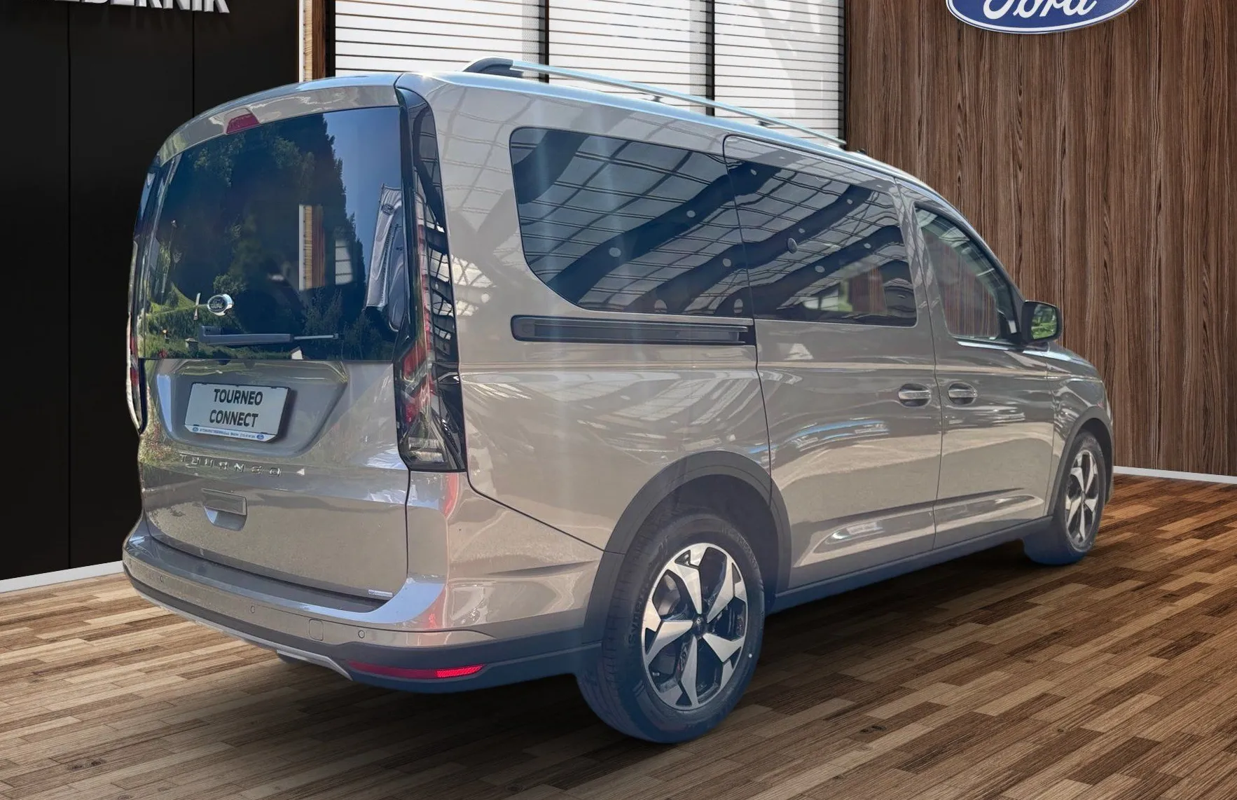 Zunanja slika - Ford Tourneo Connect - ACTIVE 2.0 TDCi 122KM A7 L2 7SEDEŽ-NA ZALOGI - 4