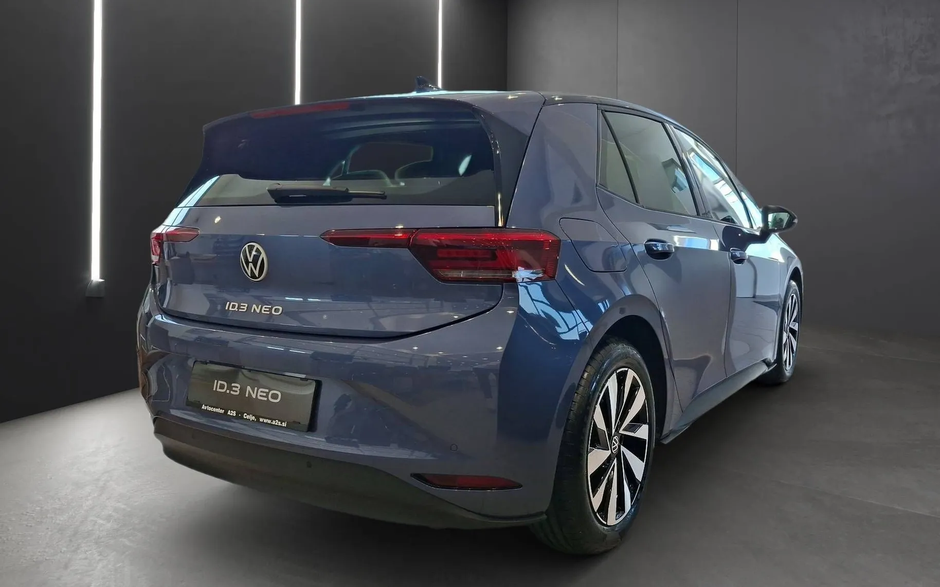 Zunanja slika - Volkswagen ID.3 - Neo Active  58 kWh - 4