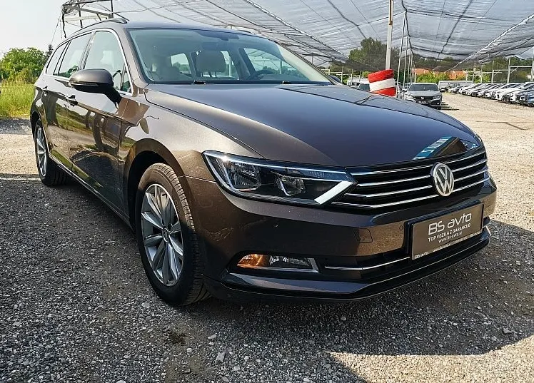 Zunanja slika - VW Passat - Variant 1.6 TDI AUT. BMT HIGHLINE-NAVI-PDC-RADAR-ALU - 3
