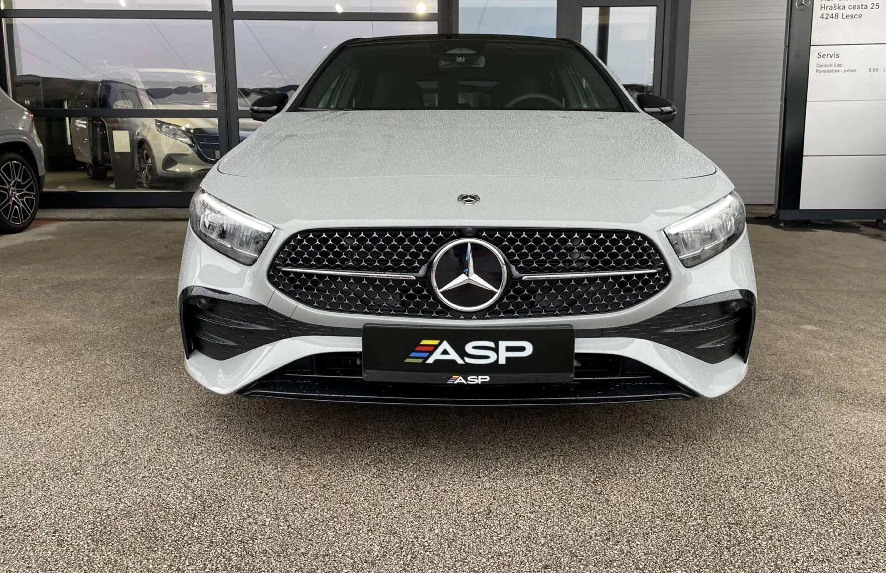 Zunanja slika - Mercedes-Benz A-Razred - 180 AMG Edition - 3
