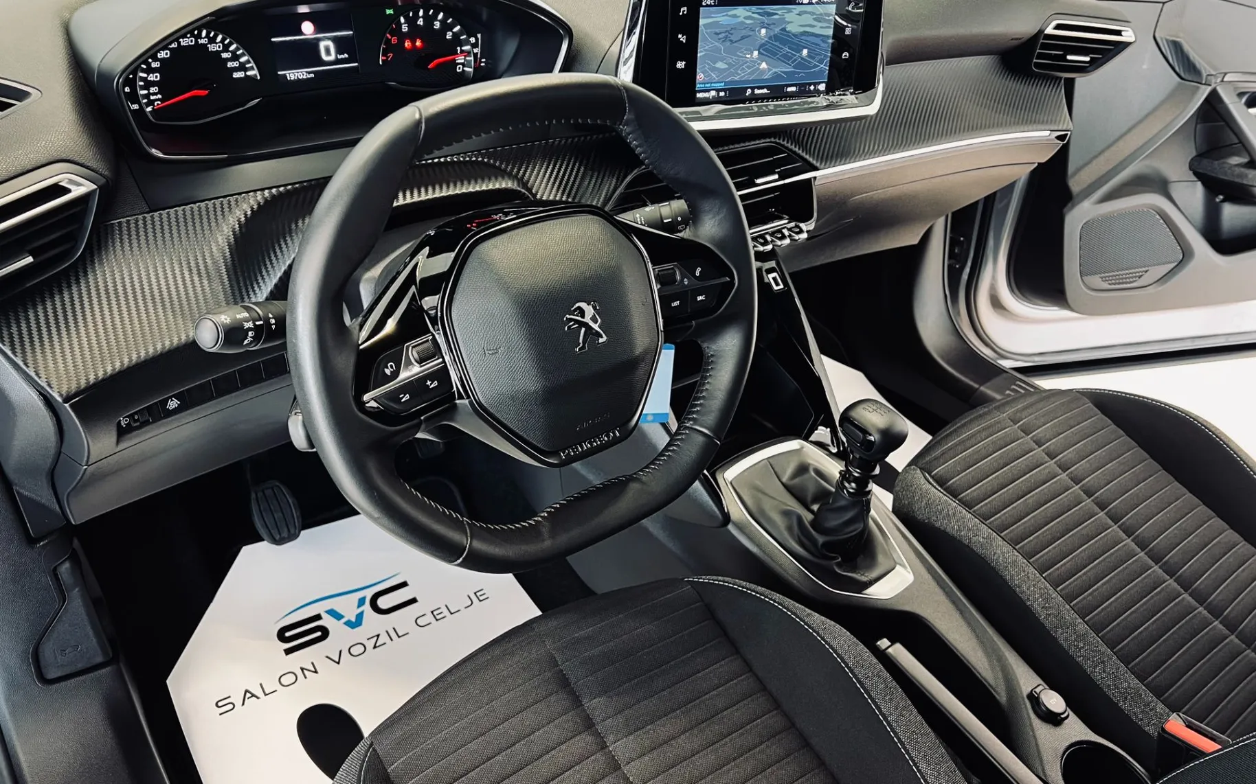 Zunanja slika - Peugeot 2008 - 1,2 PureTech 100 S&S Allure - 8