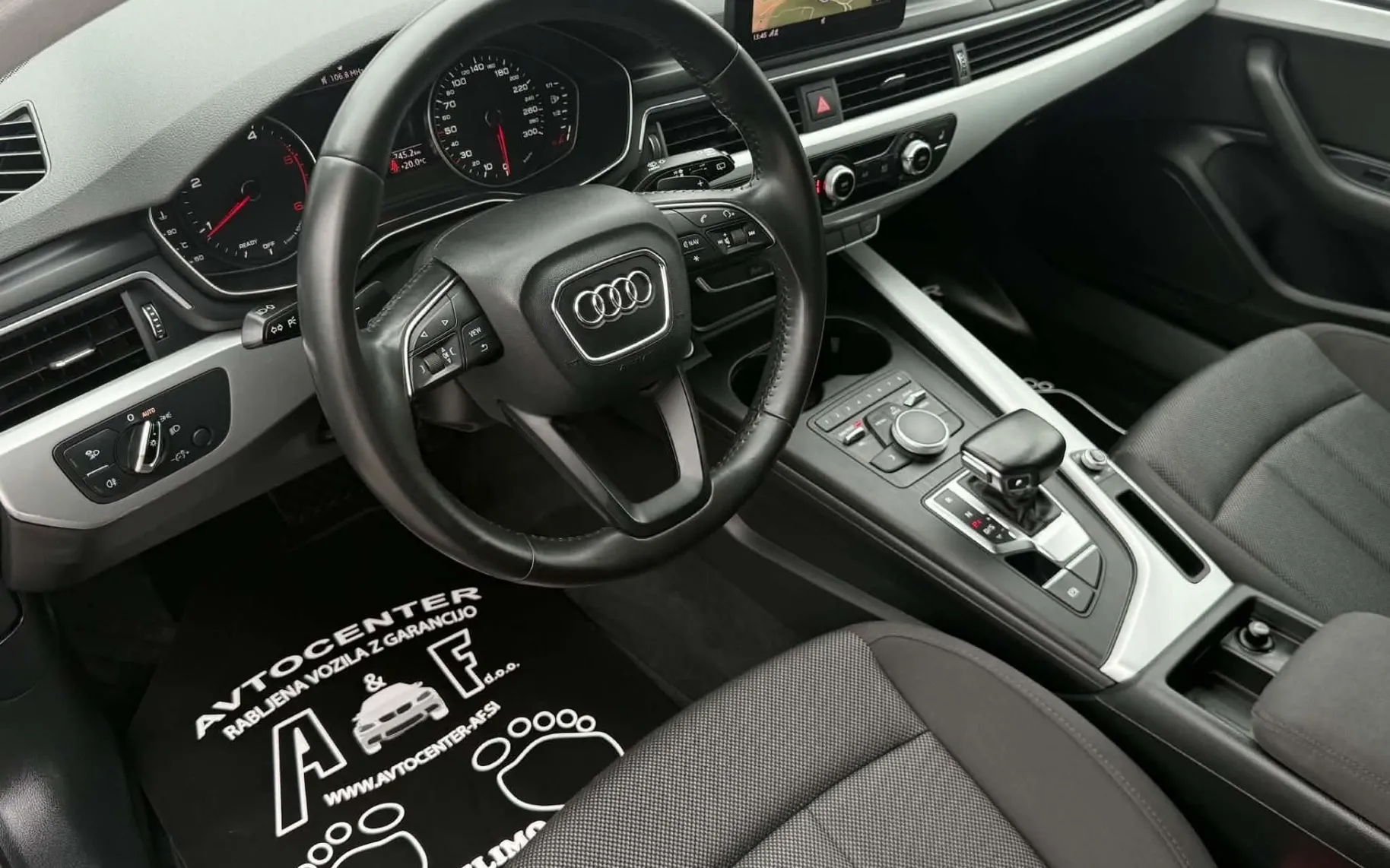Notranja slika - Audi A4 Avant - 2.0 TDI-AUT-XENO+LED-NAVI-LIZING ZA TUJCE-PDC - 7