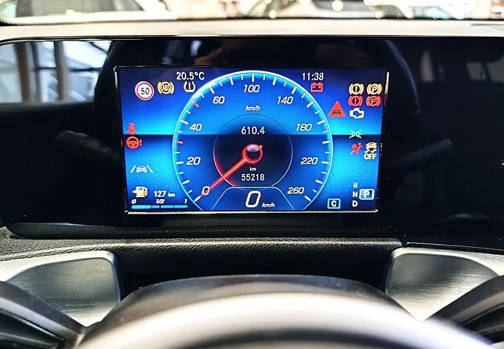 Zunanja slika - Mercedes-Benz GLB-Razred - 180 d URBAN PRO-KAMERA-NAVI-GRETJE-APPLE-DAB-VIDEO - 10