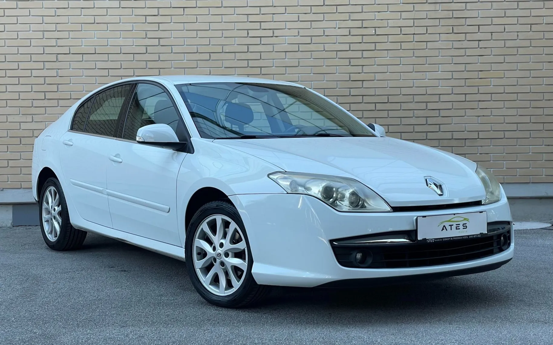 Zunanja slika - Renault Laguna - Elite 2,0 16V - 3