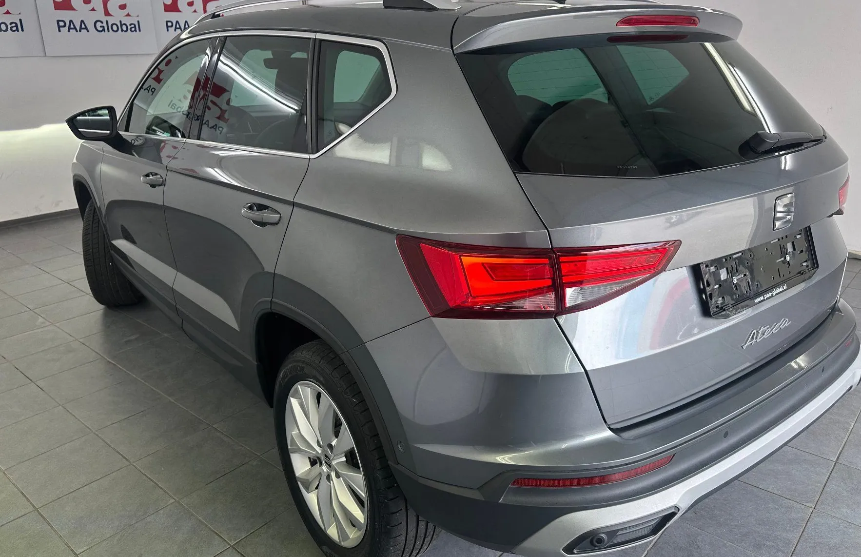 Zunanja slika - Seat Ateca - 2.0 TDI Style.KAMERA.NAVI.LED.2023 LETNIK - 19