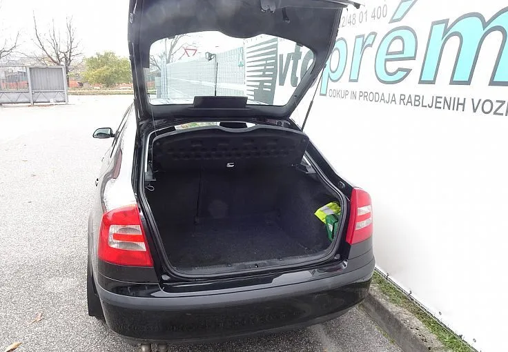 Zunanja slika - Škoda Octavia - 1.9 TDi FINANCIRANJE BREZ POLOGA - 5