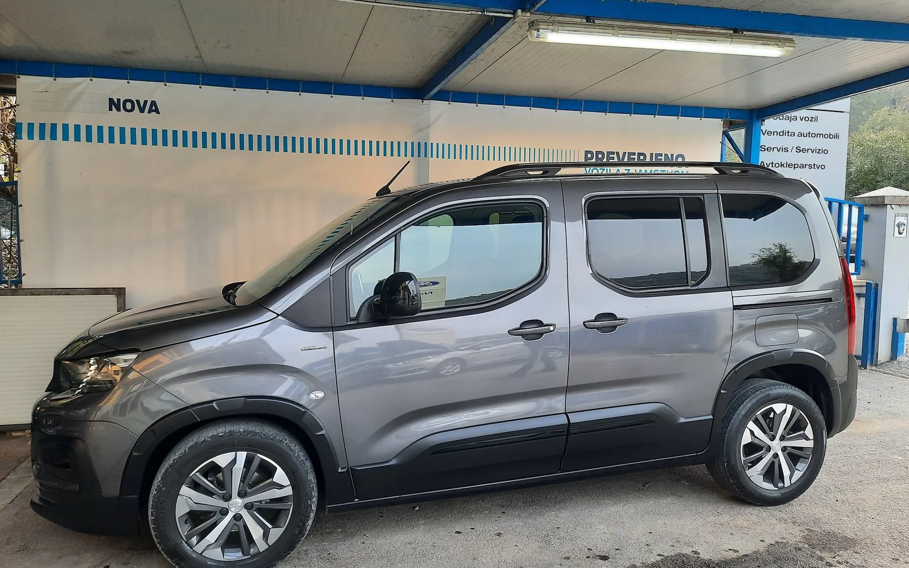 Zunanja slika - Peugeot Rifter - 1.5 BLUEHDI 100 L1 GT LINE - 5