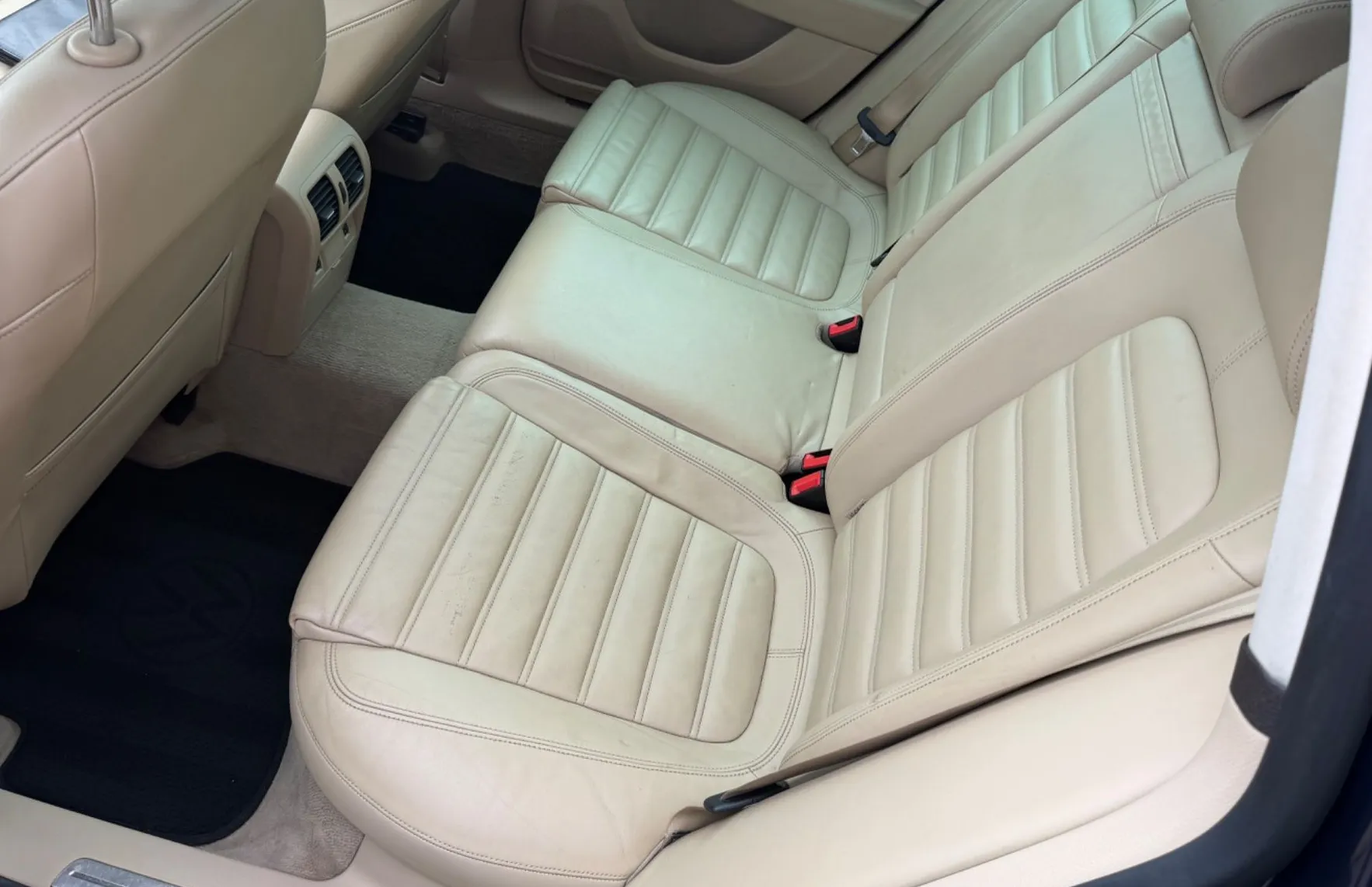 Zunanja slika - Volkswagen Passat - Variant 4motion 2.0TDI Highline DSG 170PS BI-XENON PANO - 12