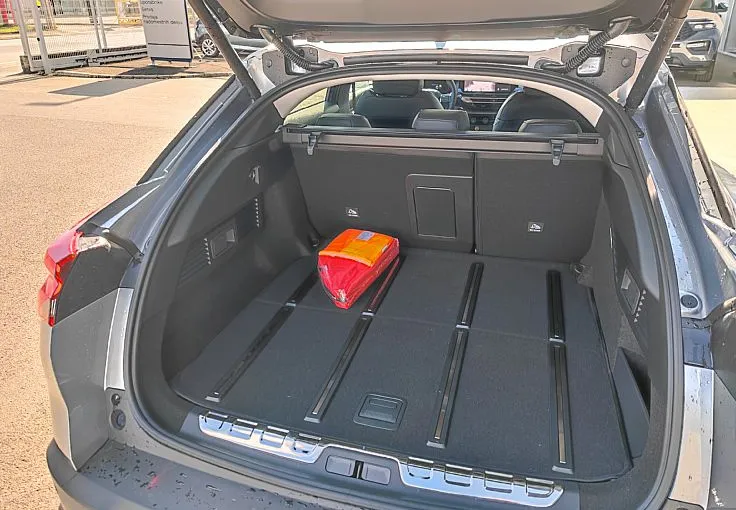 Zunanja slika - Citroën C5 X - MAX Hybrid 225 e-EAT8 - 11