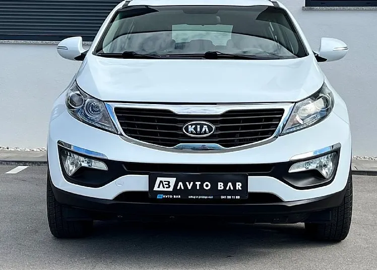 Zunanja slika - KIA Sportage - 1.7 CRDi+SLO+ALU+PDC+USB - 2