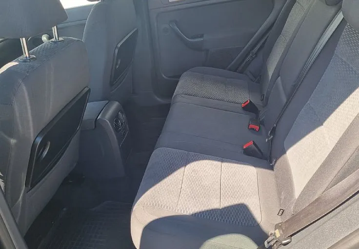 Zunanja slika - VW Golf - Plus Comfortline 1.6 TDI SLOVENSKI.AVT. DELJ. KLIMA - 9