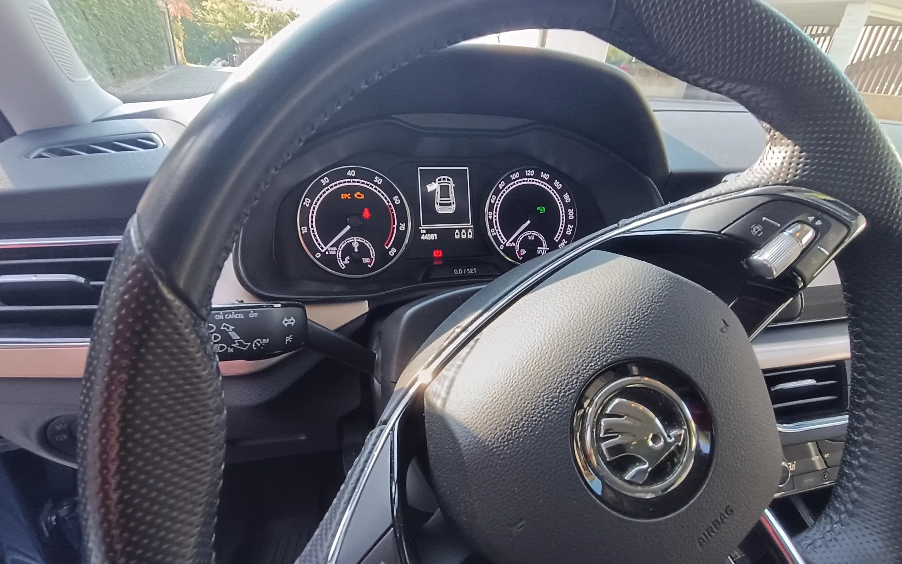 Notranja slika - Škoda Kamiq - 1,5 TSI Style DSG - 6