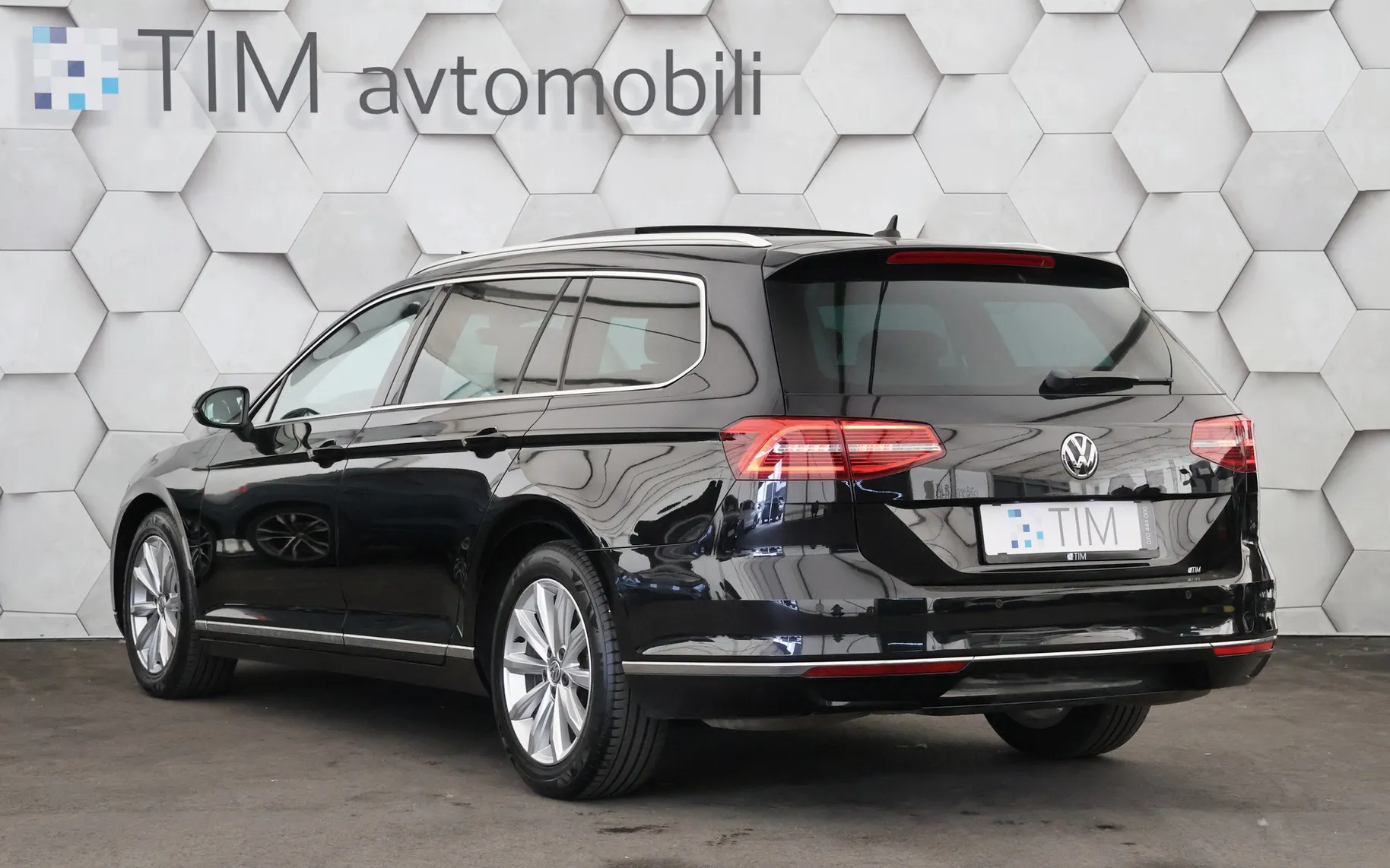 Zunanja slika - Volkswagen Passat - 1.5 TSI DSG Highline 150KM - 4