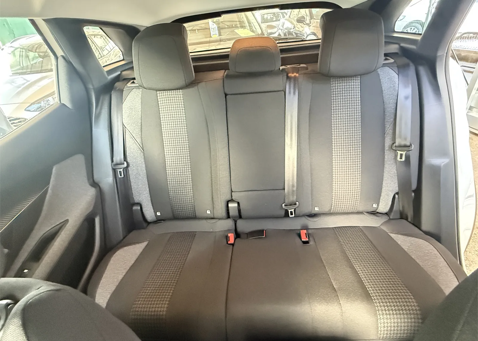 Zunanja slika - Peugeot 3008 - 1,5 BlueHDI - 15