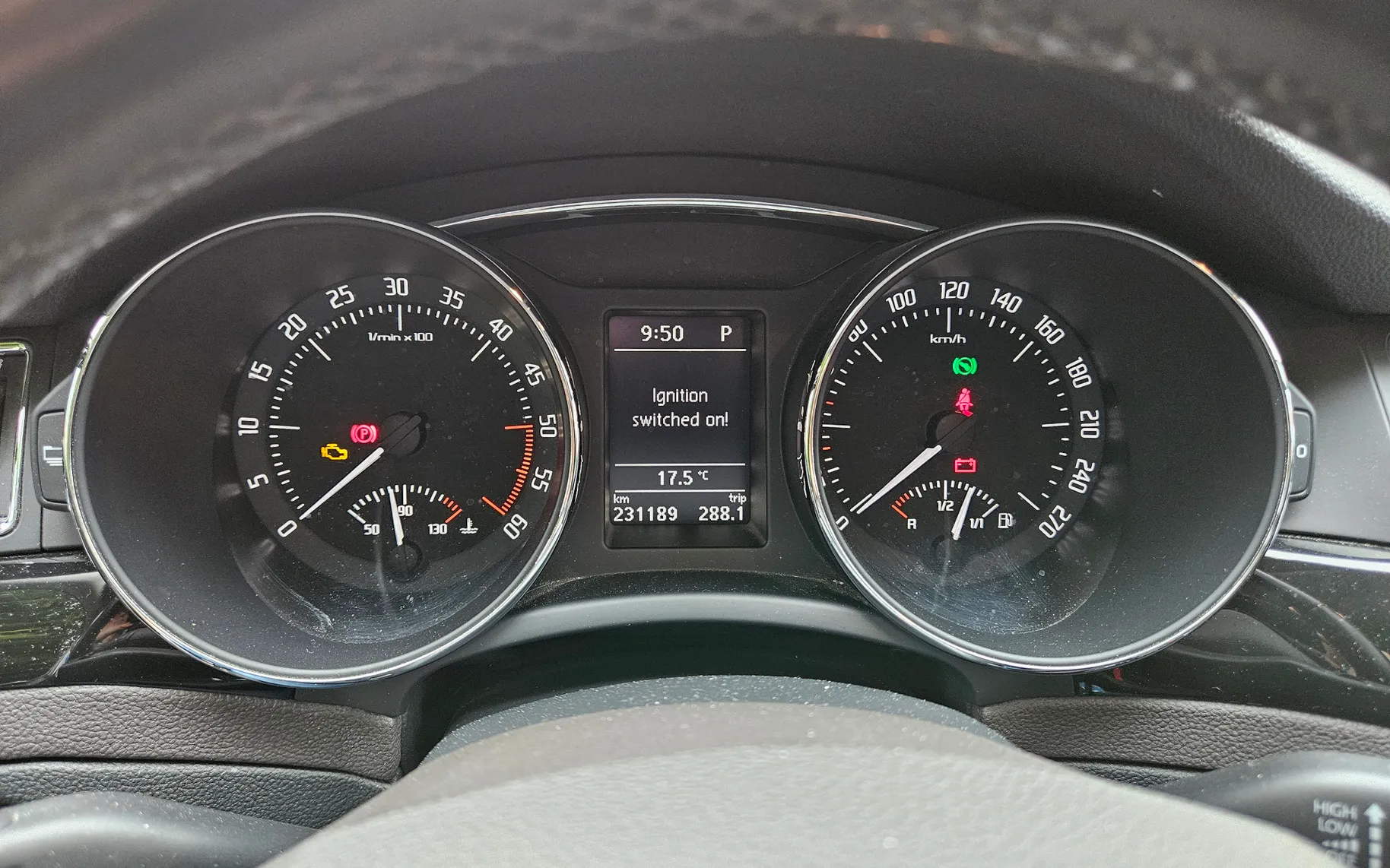 Zunanja slika - Škoda Superb - COMBI 2,0 TDI 4X4 LK - 4